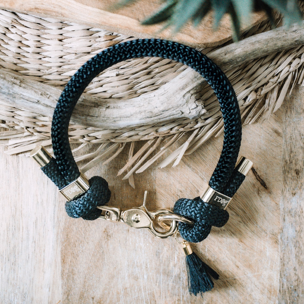 Montre PIERRE LANNIER Collection CHOUQUETTE Doré Cadran Bleu Bracelet Cuir Bleu C2x40313565 Montre PIERRE LANNIER Collection CHOUQUETTE Doré Cadran Bleu Bracelet Cuir Bleu C2x40313565